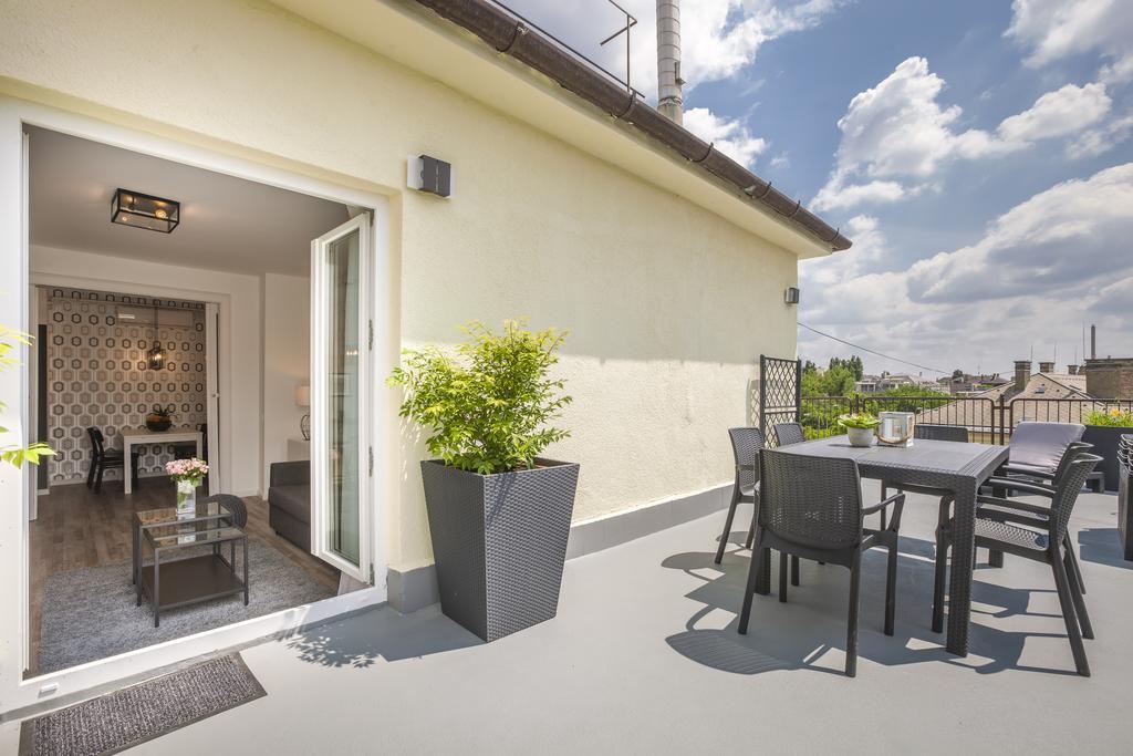Terrace Apartments At City Park Budapest Esterno foto